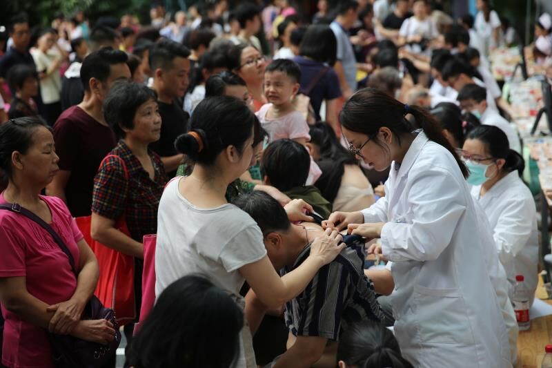 三伏艾灸调理各种慢性病,2020年三伏天艾灸哪些穴位