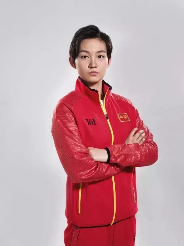 费德勒10年签约优衣库,费德勒优衣库签约