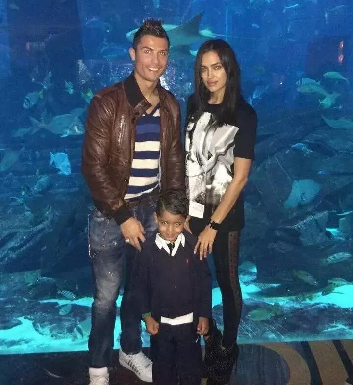 维密超模aa和c罗,球星c罗与维密天使亚历山大