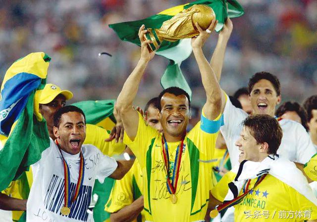 足球巨星卡福,传奇巨星卡福