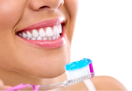 下门牙牙缝大矫正多少钱,门牙牙缝大修复牙缝的最佳方法