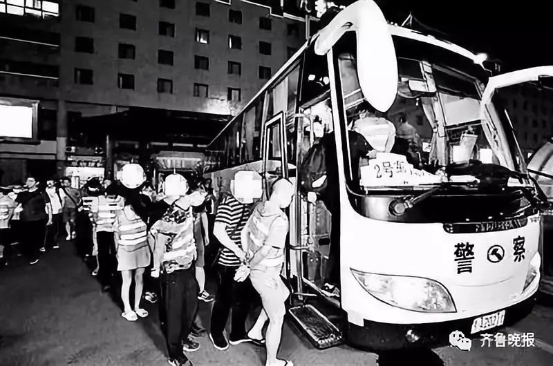 这群绝了！总共50多个人，除了1个受害人，其他全是*子骗**……