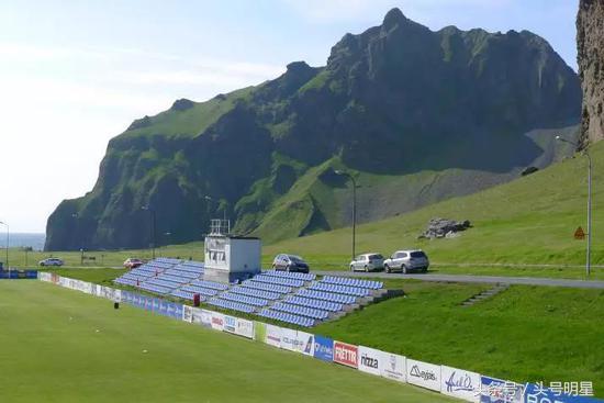 世界杯足球能不能带出体育馆,世界杯为什么建这么多足球场