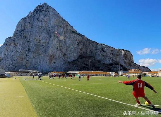 世界杯足球能规划吗,世界杯为什么建这么多足球场