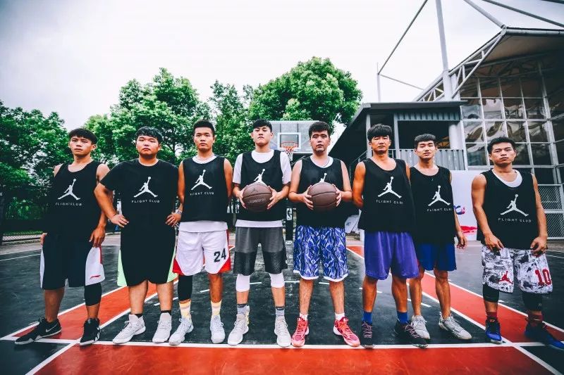 问鼎武汉｜“枫叶地下室”晋级JORDANFLIGHTCLUB精英挑战赛华东总决赛