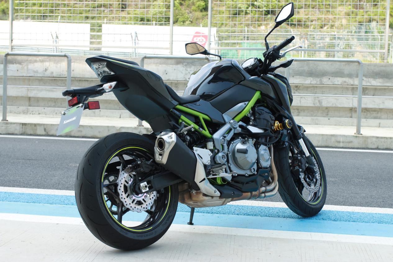 川崎z900有弯道abs吗,川崎z900拉爆