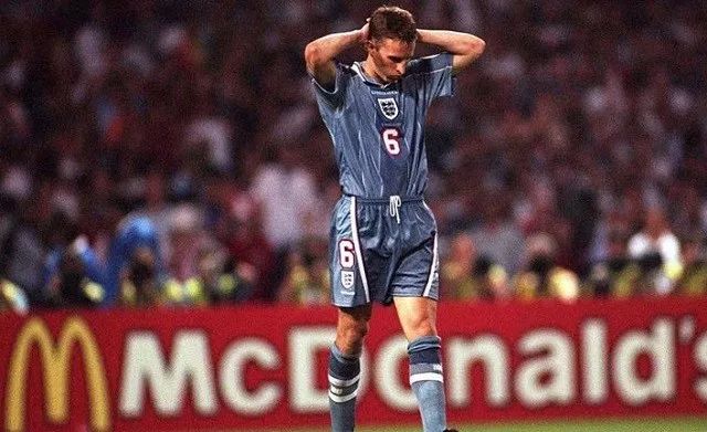 英格兰队巅峰阵容最大问题,英格兰队为什么突然变得很强