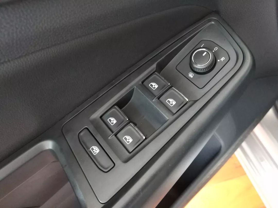 宝来1.4t和速腾1.4t选哪个,1.4t宝来和速腾哪个更值得购买