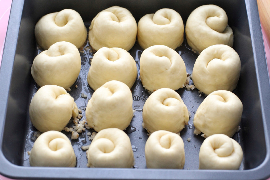 趁着暑假学会这款面包，不加黄油也能松软香甜，开学当早餐正合适