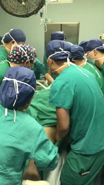 身高1.72米体重62公斤正常吗,身高1m72体重112胖不胖