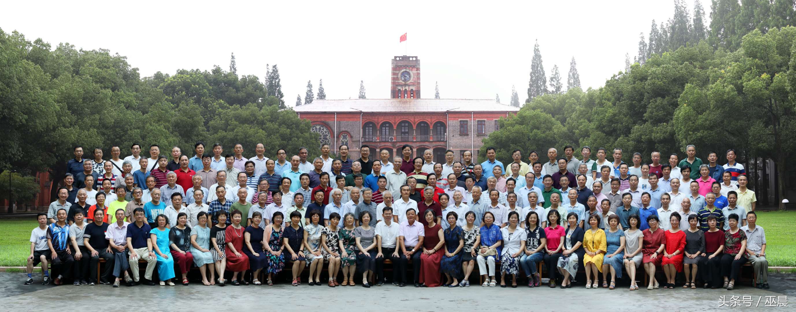 参加大学毕业聚会,参加同学聚会20年