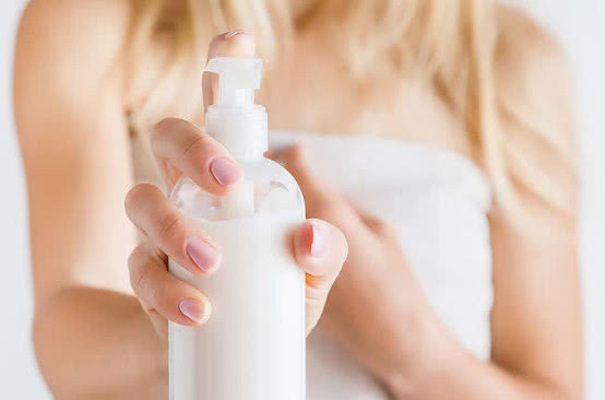 皮肤黑怎么快速美白最有效,黑皮肤怎么美白用最简单的方法