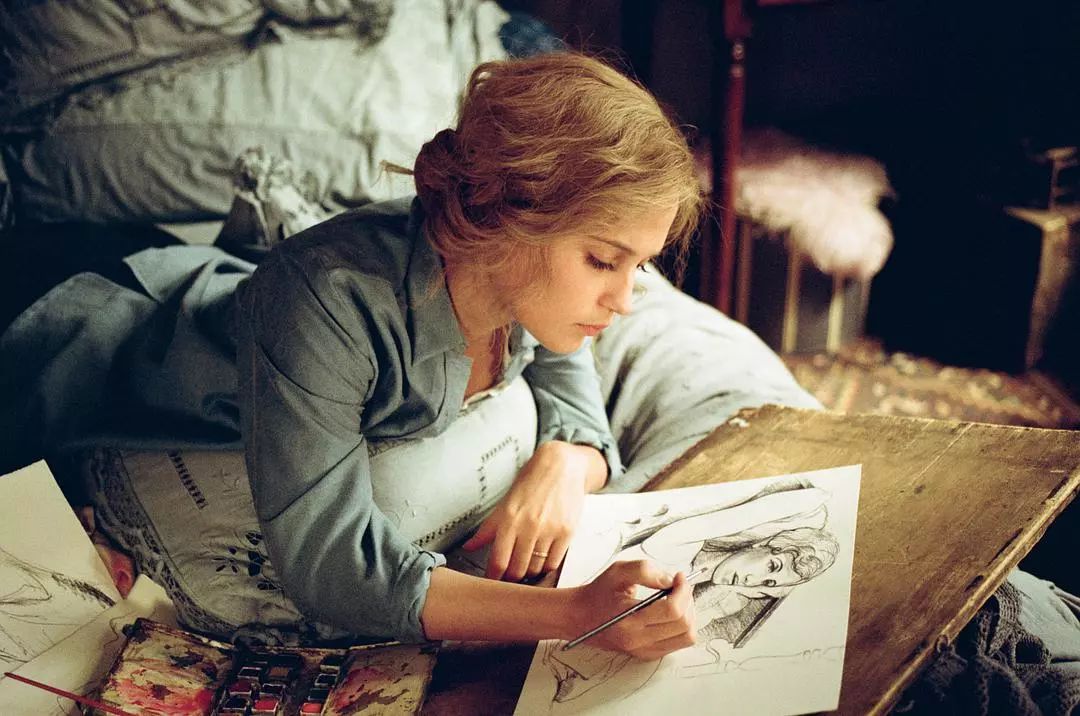 世界上一定有人过着你想过的生活,世界上总有人过着你想要的生活