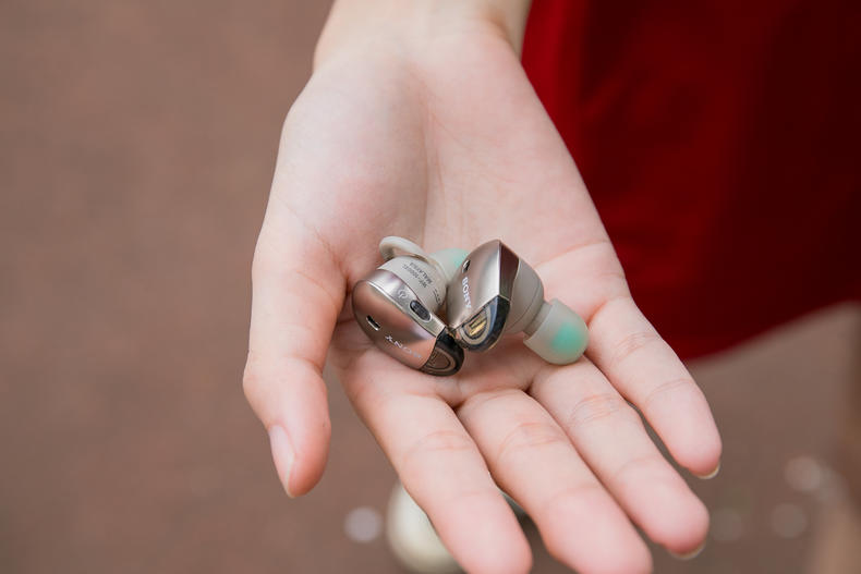 运动耳机也需要降噪索尼的新探索,索尼降噪耳机wh-1000xm5