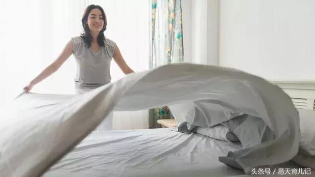 宝宝身上起小红疙瘩，父母注意啦，这可不是蚊子包，别不当回事儿