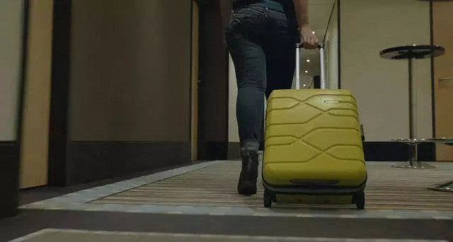 住酒店走的时候能带走哪些东西,离开酒店需要什么东西回家