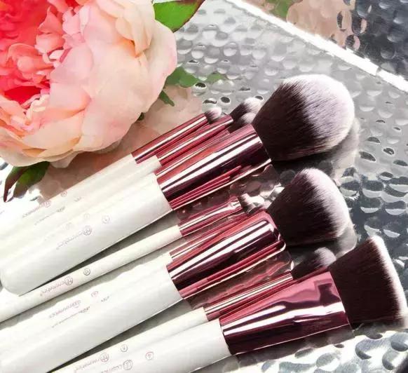 价格600左右的化妆品,化妆品推荐梳妆台