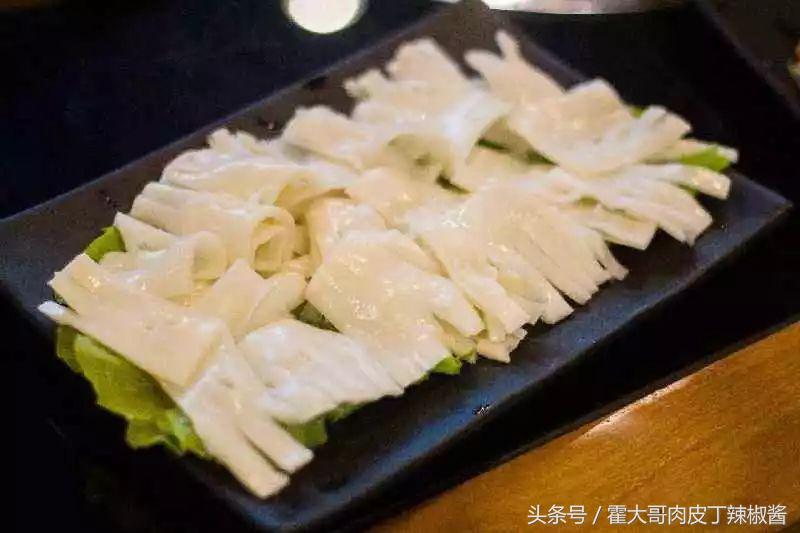 当外国人吃了火锅后，仿佛新世界的大门就被开启了