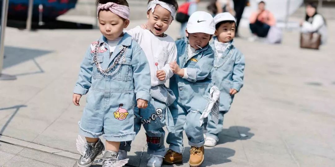 韩剧同款衣服在哪里买,韩剧的大牌衣服都是哪来的