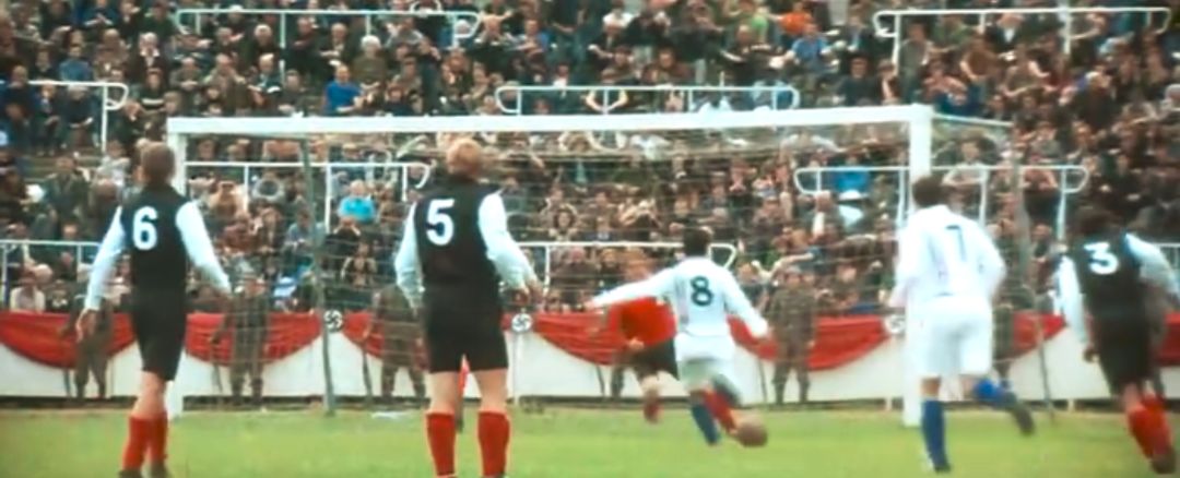 精彩程度绝不亚于一场决赛,精彩程度不输电影