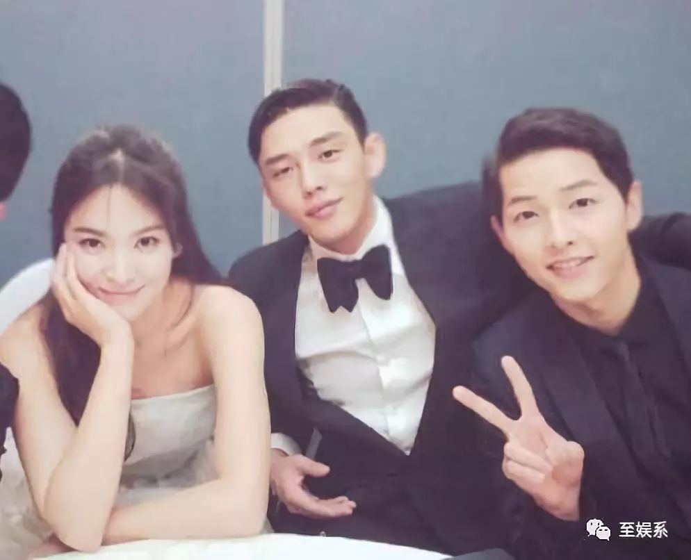 上海gay吧玩两晚！刘亚仁是弯的吗？宋慧乔可能早就透露了线索……