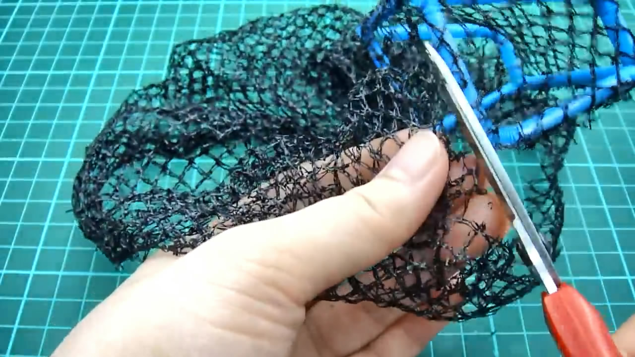 制作迷你足球,如何简单制作一个迷你足球场