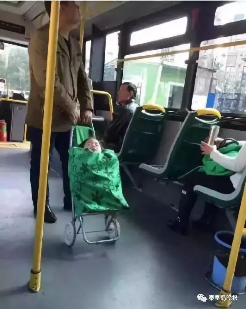 花式遛娃完整视频,马尔代夫花式遛娃视频