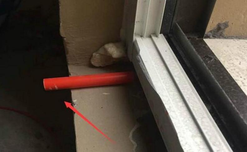 窗户装的跟墙一样平要贴砖怎么办,安装什么样的窗户和墙体才协调