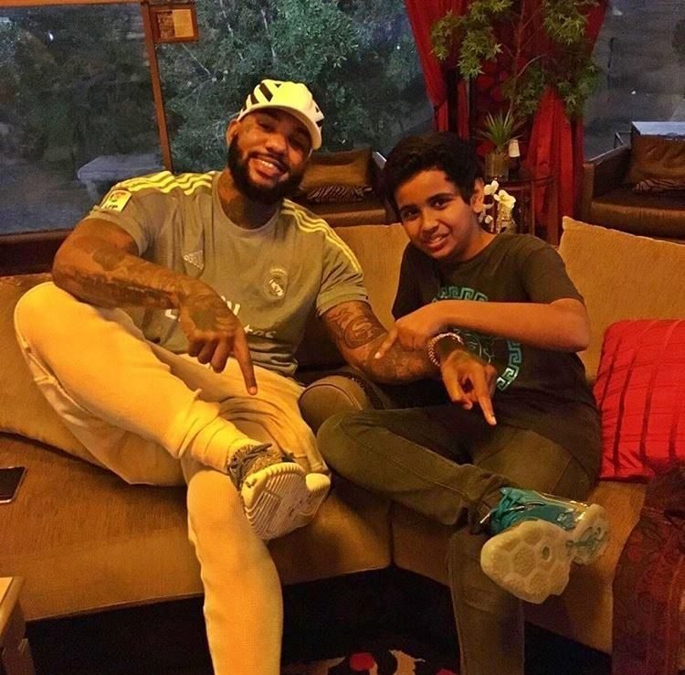 十五岁开法拉利,15岁开法拉利的明星