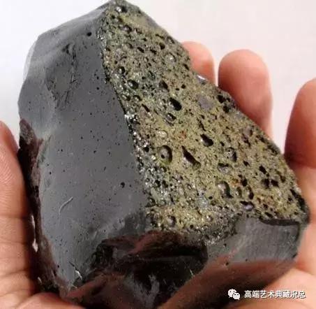 陨石应该出售还是拍卖,现在陨石市场实际成交价格