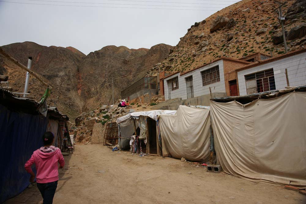 贵德泡温泉攻略,贵德扎仓温泉旅游攻略