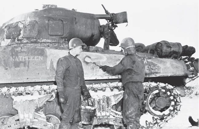 从第一次世界大战开始，坦克就已经娘化了！