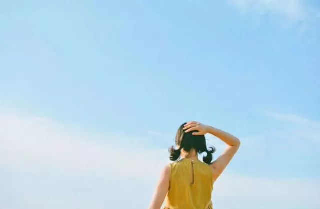 最好用的口红粉底液,欧美粉底液平价黄黑