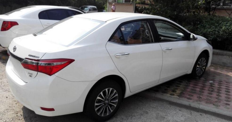 丰田卡罗拉买哪款比较实用,买车卡罗拉好还是朗逸好