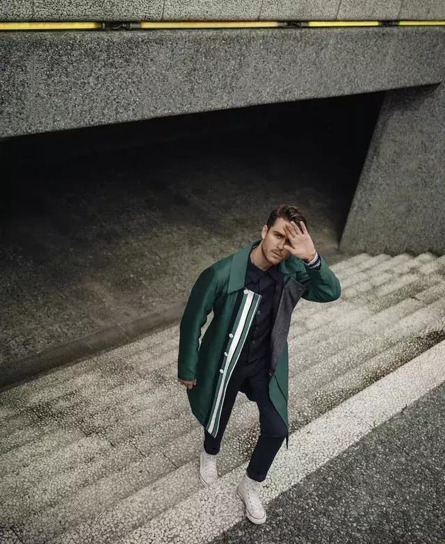 时尚博主教你穿衣｜摆脱摒弃土直，变身时尚王子—AdamGallagher