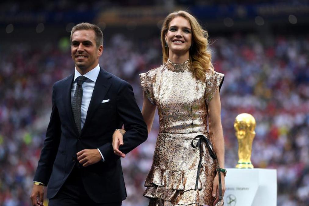 拉姆与名模进世界杯开幕式,世界杯总决赛拉姆