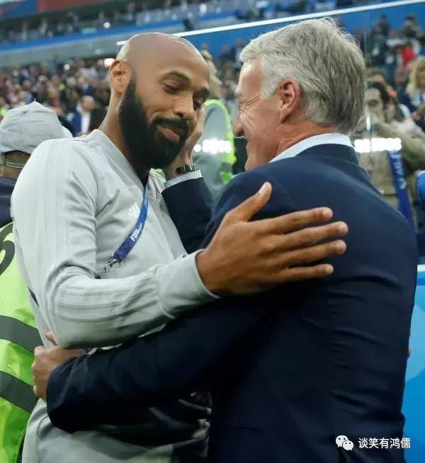 马克龙足球趣事,马克龙足球职业生涯