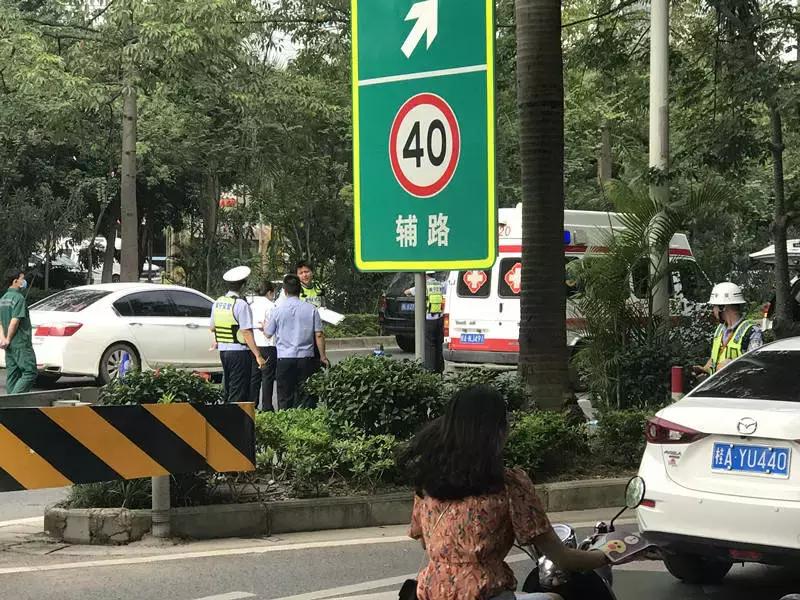 南宁通报白沙大道车祸全过程,南宁白沙大道车祸4死6伤后续判决