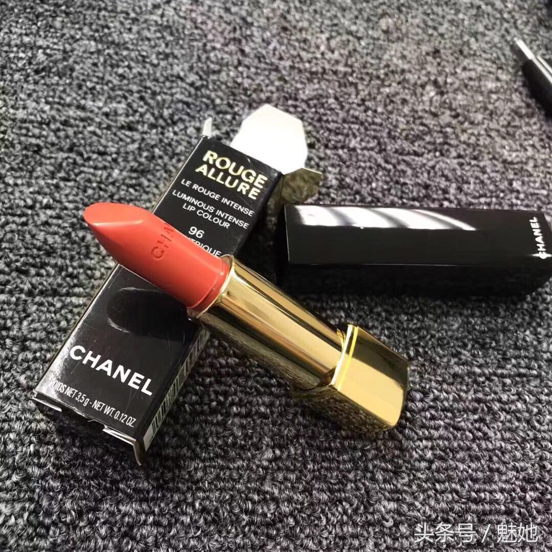 香奈儿最值得买的5支色号,香奈儿口红176号和99号哪个好看