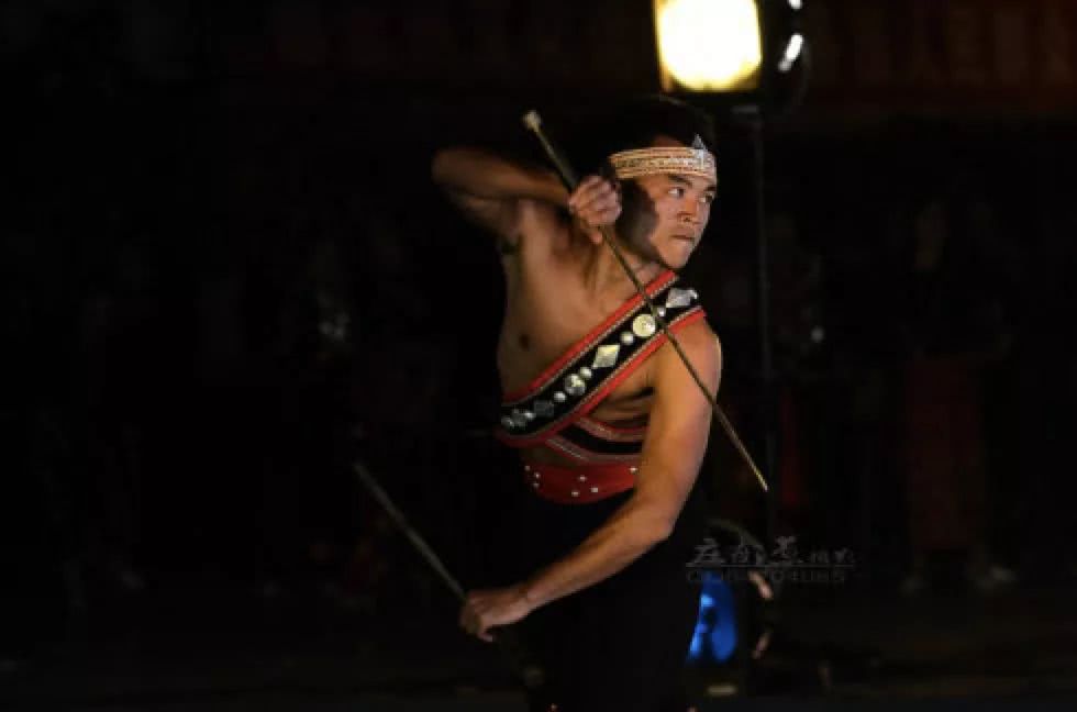 视刀为生命的民族，不会练刀就不是男人！