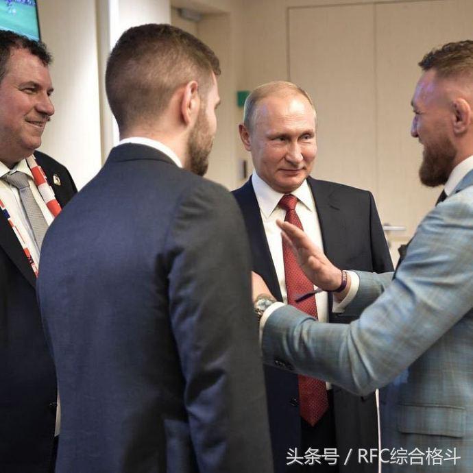 嘴炮康纳比赛,嘴炮康纳和巴西拳王赛前发布会