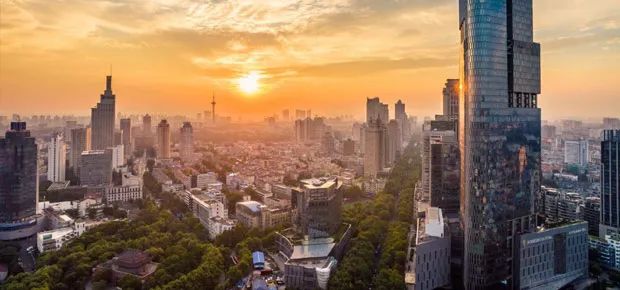 弘阳地产利率最新,弘阳地产挂牌港交所