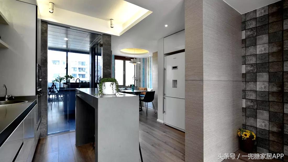 135平的loft复式楼装修,49平简约风loft装修价格