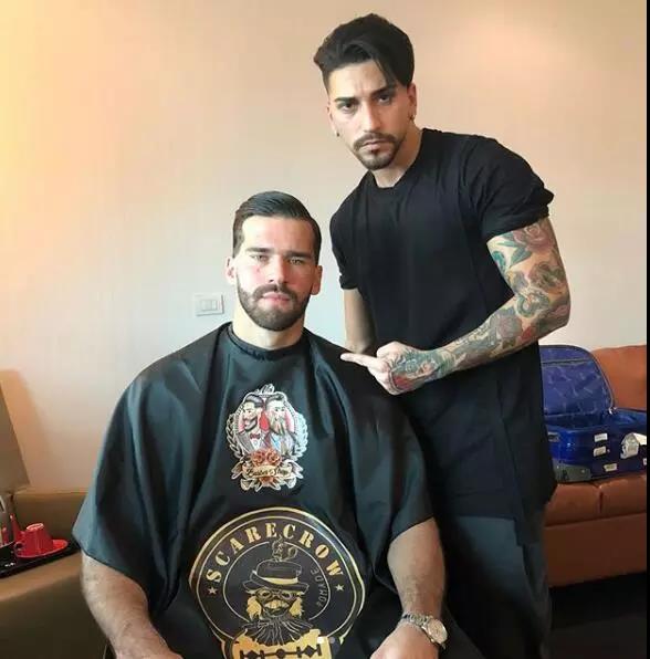 如果法国队夺冠会穿黑袍吗,法国足球队能否再夺世界杯