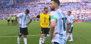 世界杯足球史上的至暗时刻,足球世界杯十大感人瞬间