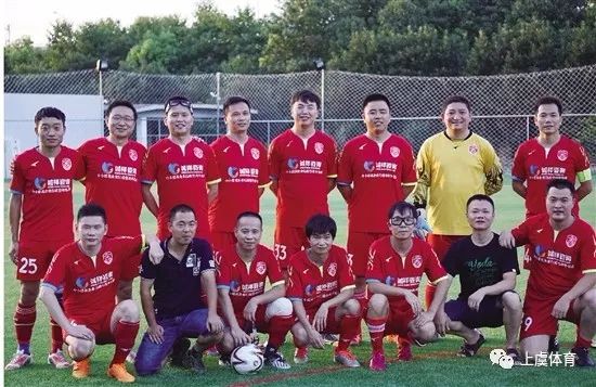 我和足球的缘分作文600字,我与足球的爱情故事