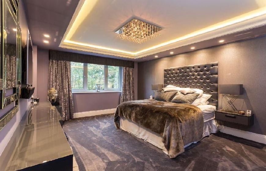 踢足球的收入怎么样,踢足球能挣多少钱