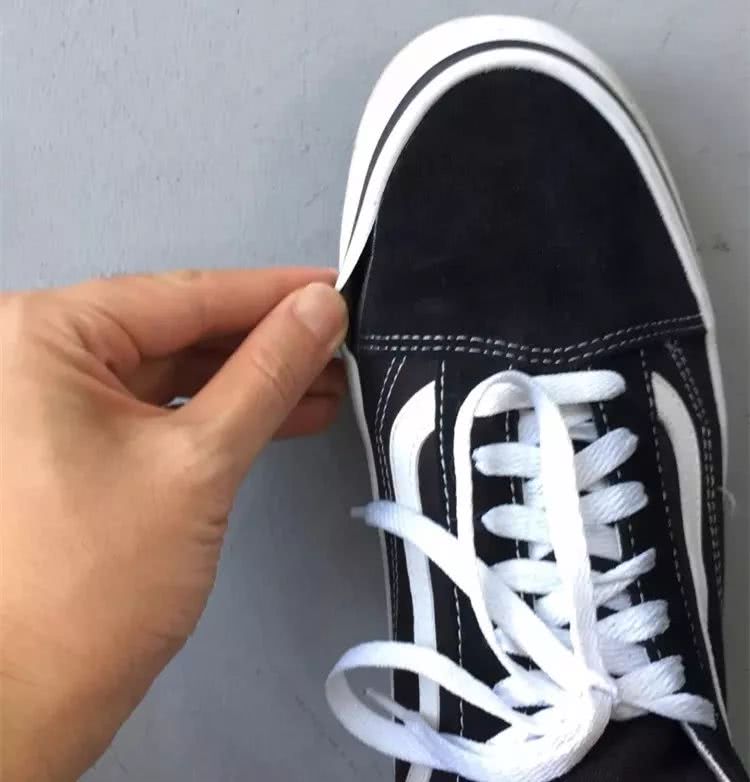 莆田鞋穿起来和正品有差距吗,莆田鞋比正品还好是真的吗