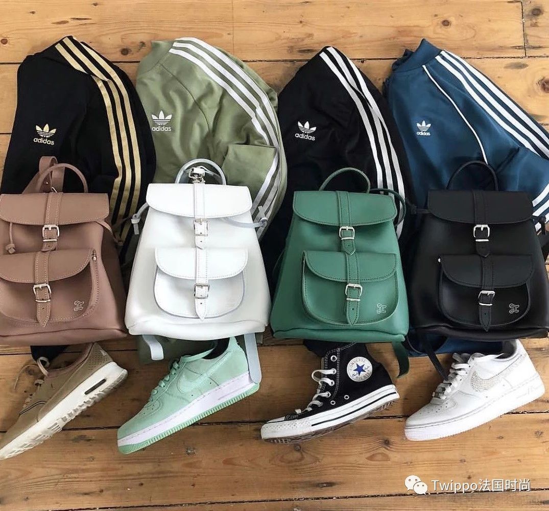 2024洋气时髦包包双肩包,很实用的双肩包