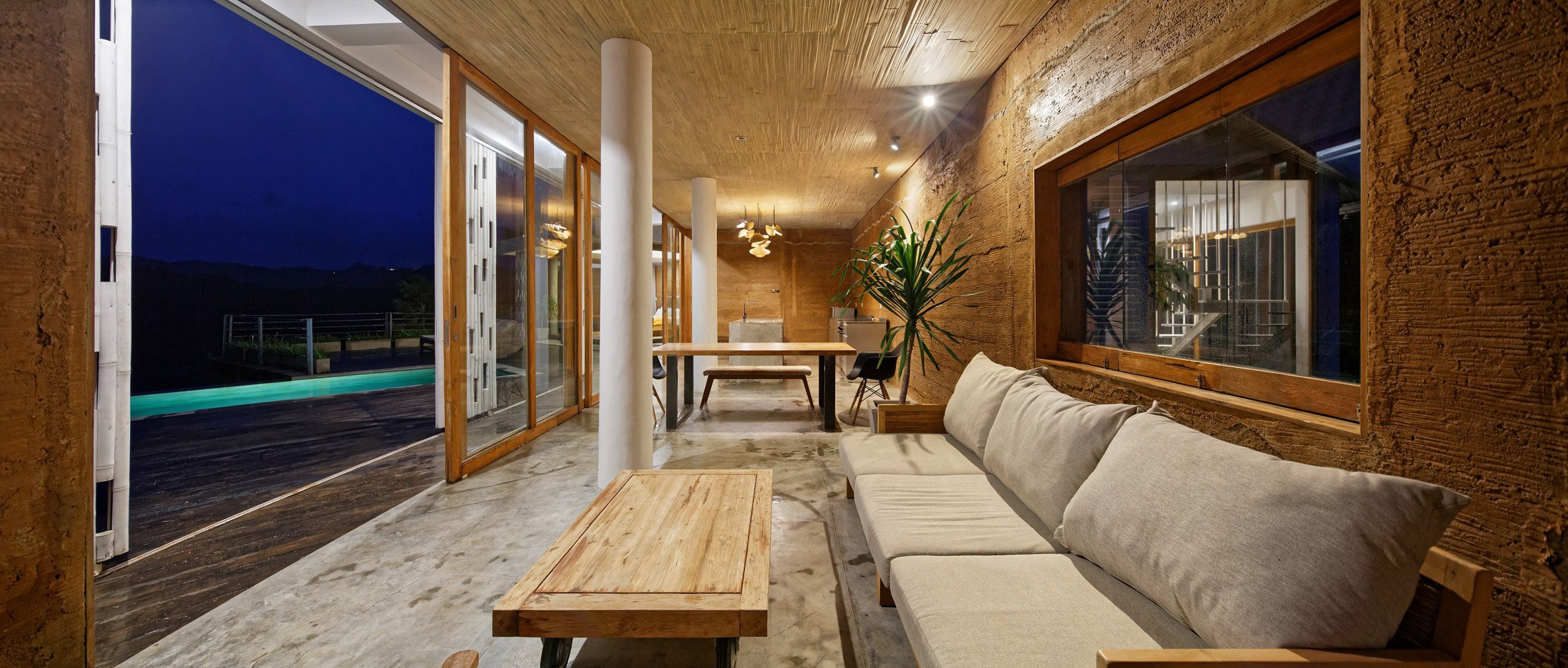 脑洞大开创意十足的集装箱改造,集装箱顶部做阳台